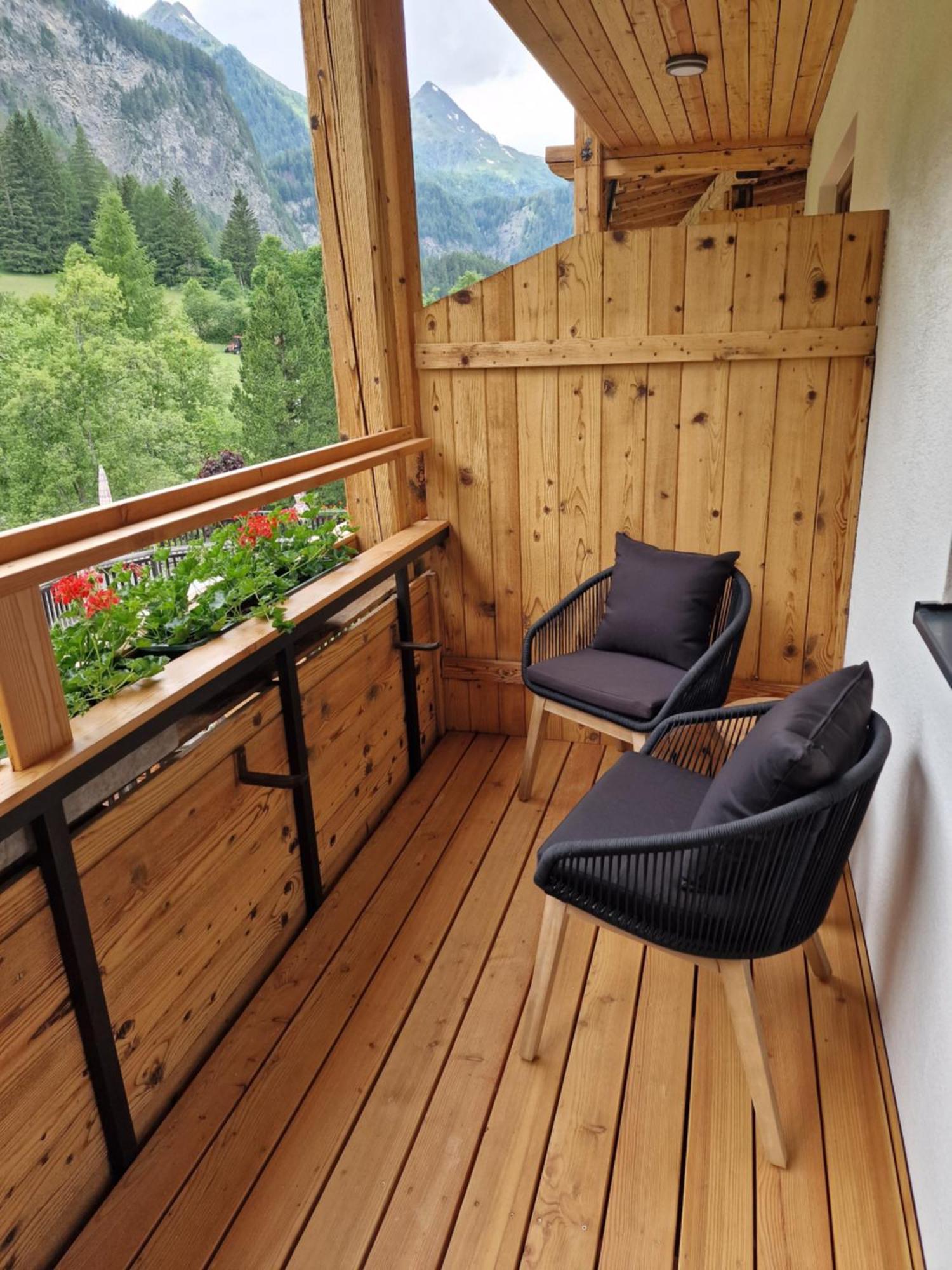 Hotel Kaerntnerhof ไฮลิเกนบลูท ภายนอก รูปภาพ